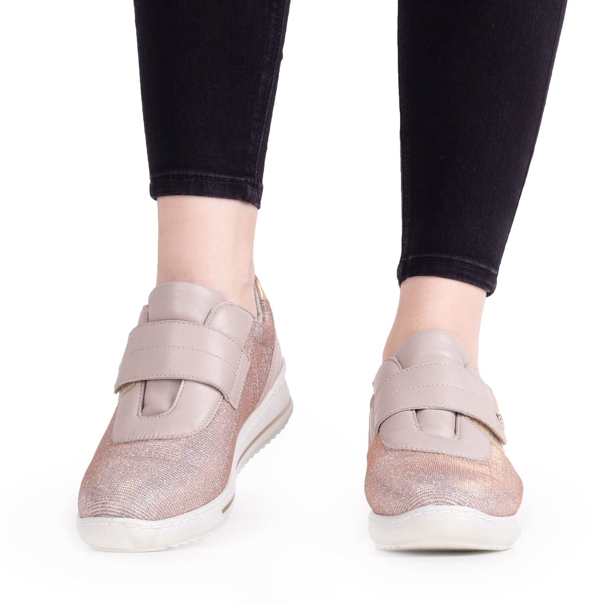 Damsneakers i läder Ingrid beige