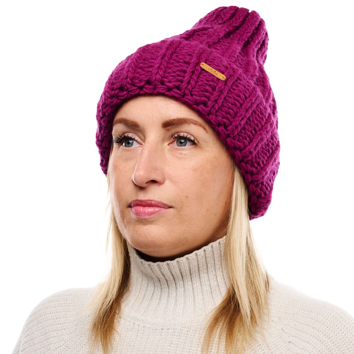 Mössa med får- och alpackaull med foder Saltoro rosa