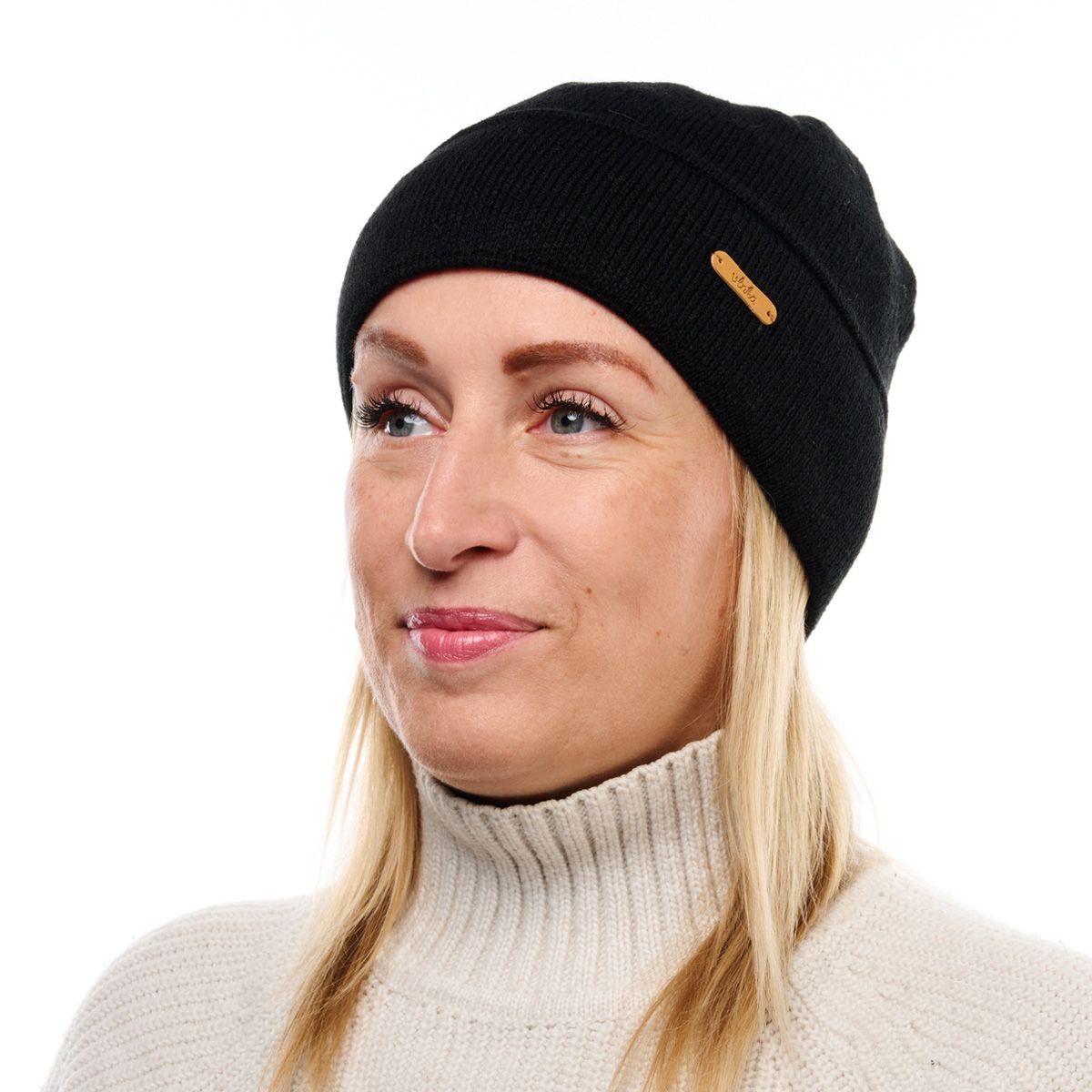 Mössa med fårull Woolee V10 svart