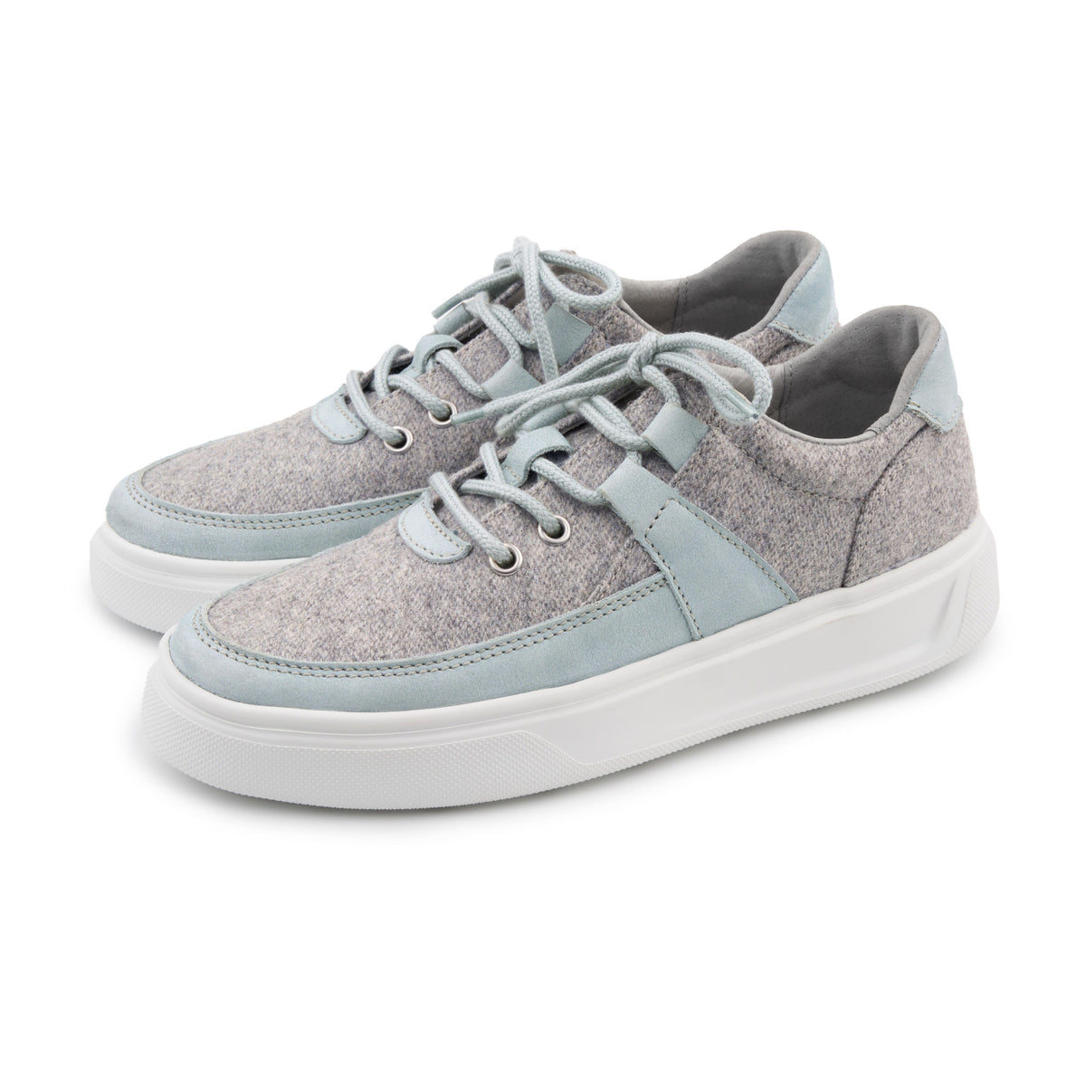 Stilrena sneakers av Woolie-ull