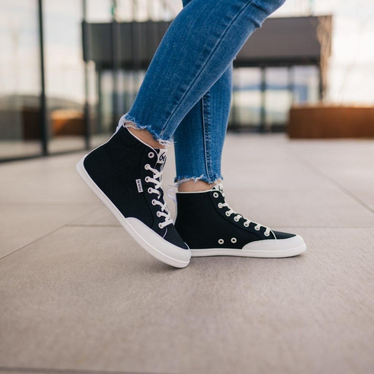Barfotasneakers Be Lenka Rebound High Cut svart