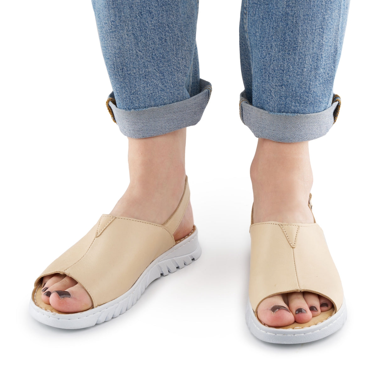 Damlädersandaler med kilklack Aneta beige