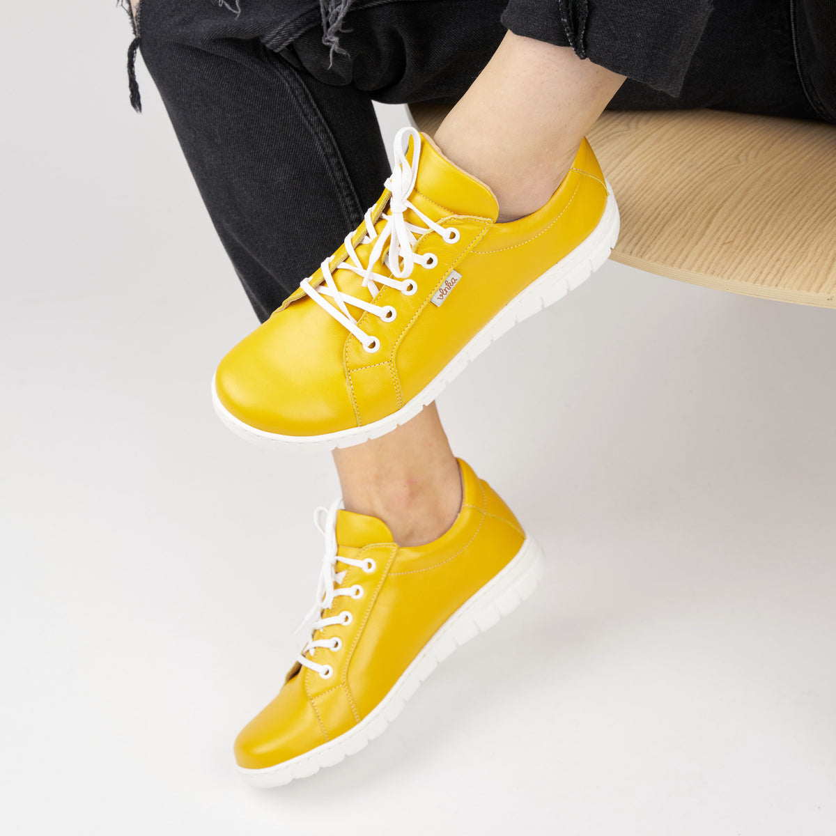 Damlädersneakers Nina gul