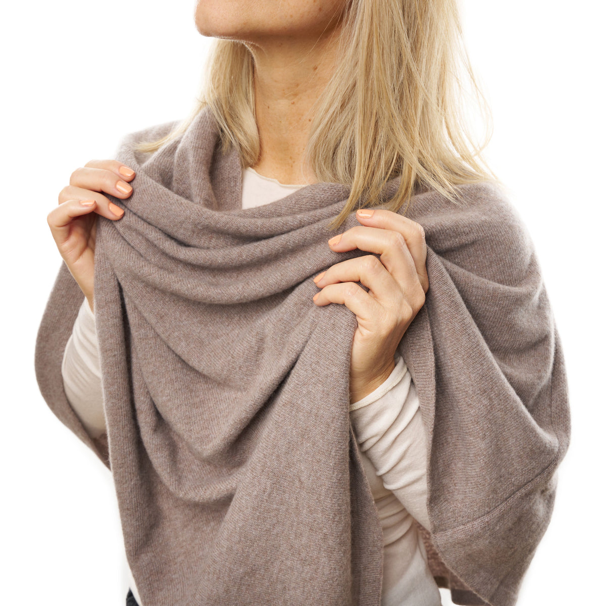Merinoullponcho med kashmir Lazio brun