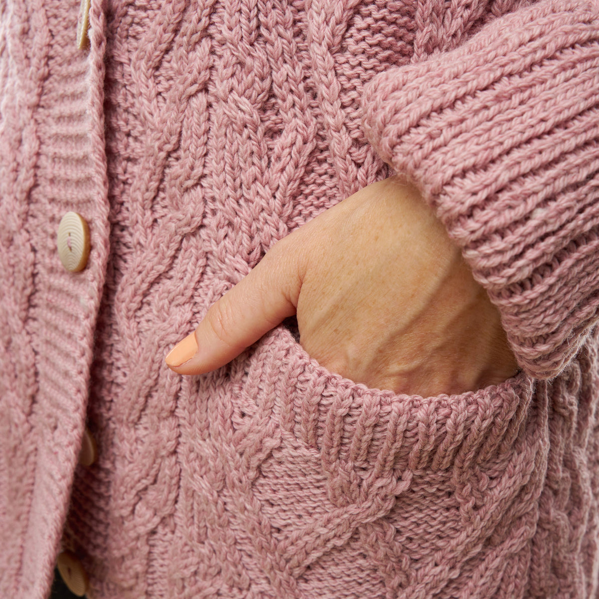 Damullkardigan med knappar supersoft merinoull rosa