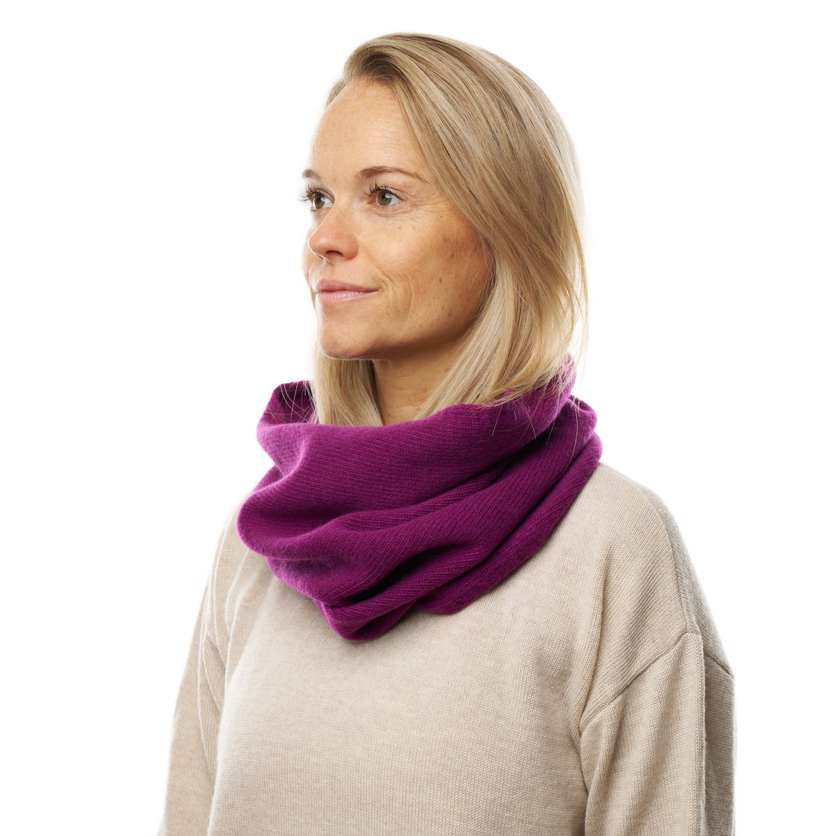Ullhalsvärmare Supersoft merinoull med kashmir Komin lila