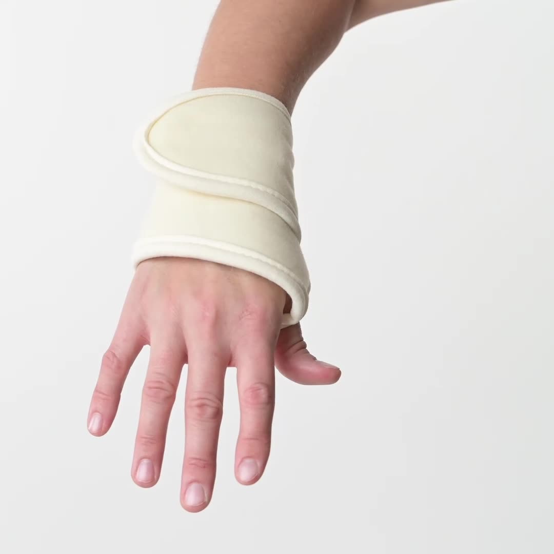 Handledsortos av merinoull natur
