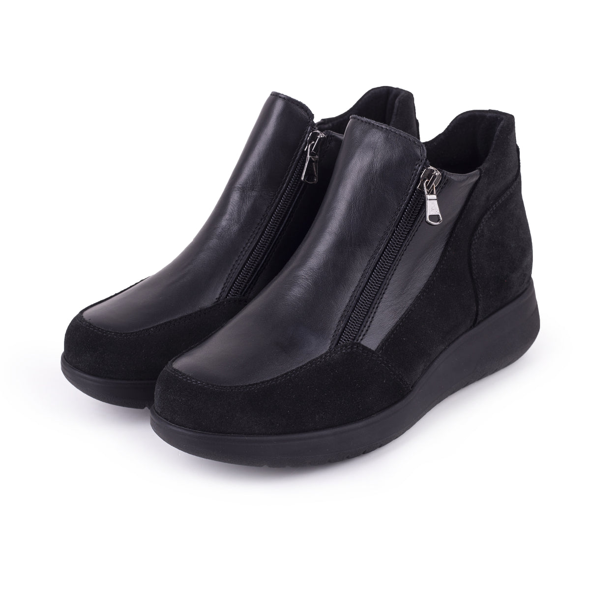 Damankelboots i läder med dragkedja Marika svart