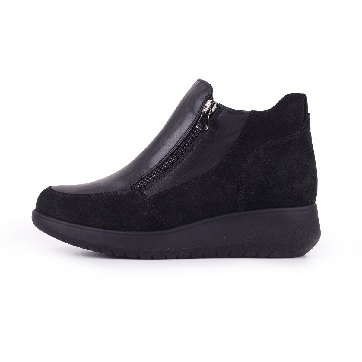 Damankelboots i läder med dragkedja Marika svart