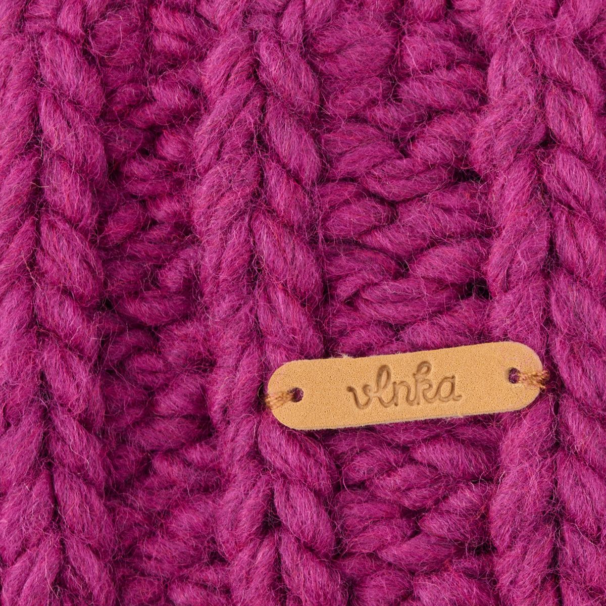 Mössa med får- och alpackaull med foder Saltoro rosa