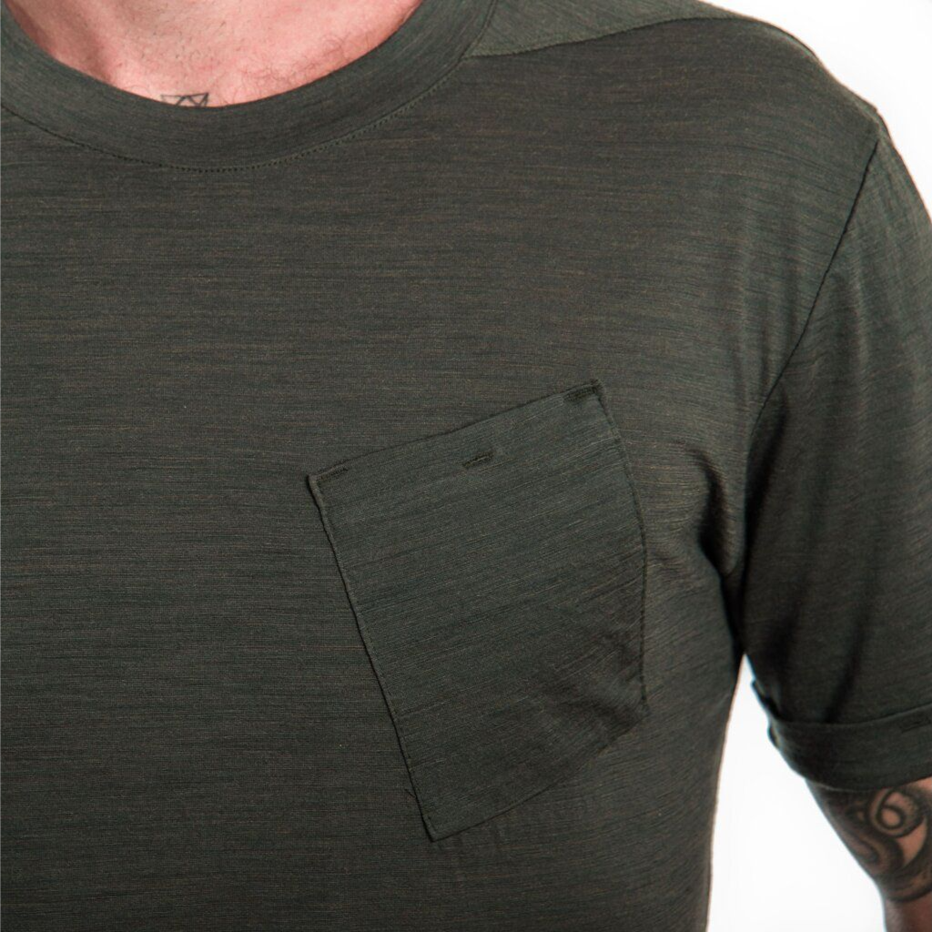 Herr-T-shirt Sensor Merino Air Traveller olivgrön