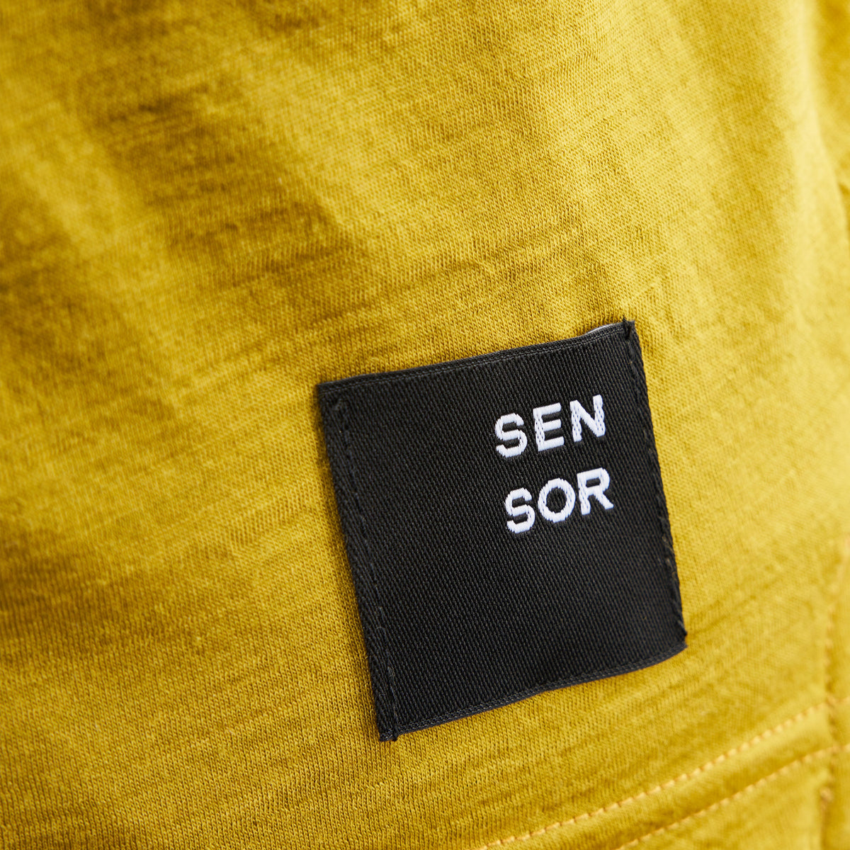 Herr T-shirt Sensor merinoull Air Traveller senapsgul