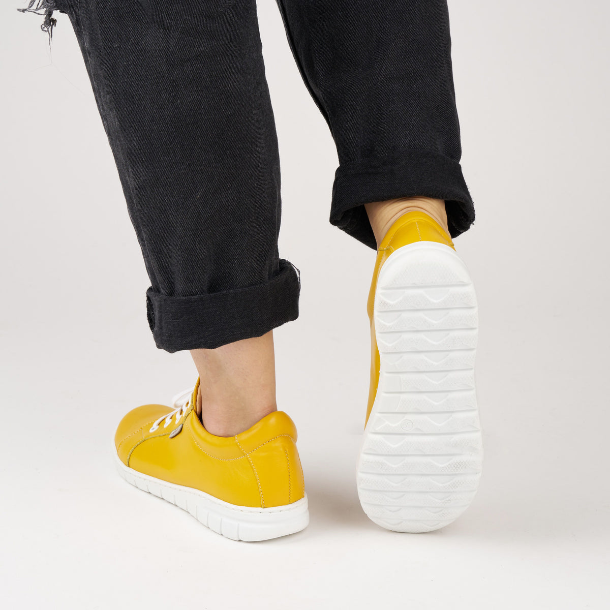 Damlädersneakers Nina gul