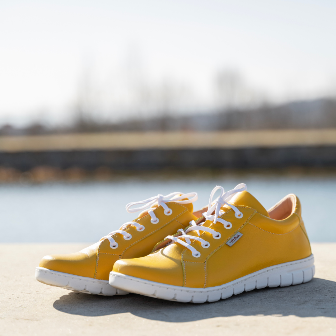 Damlädersneakers Nina gul